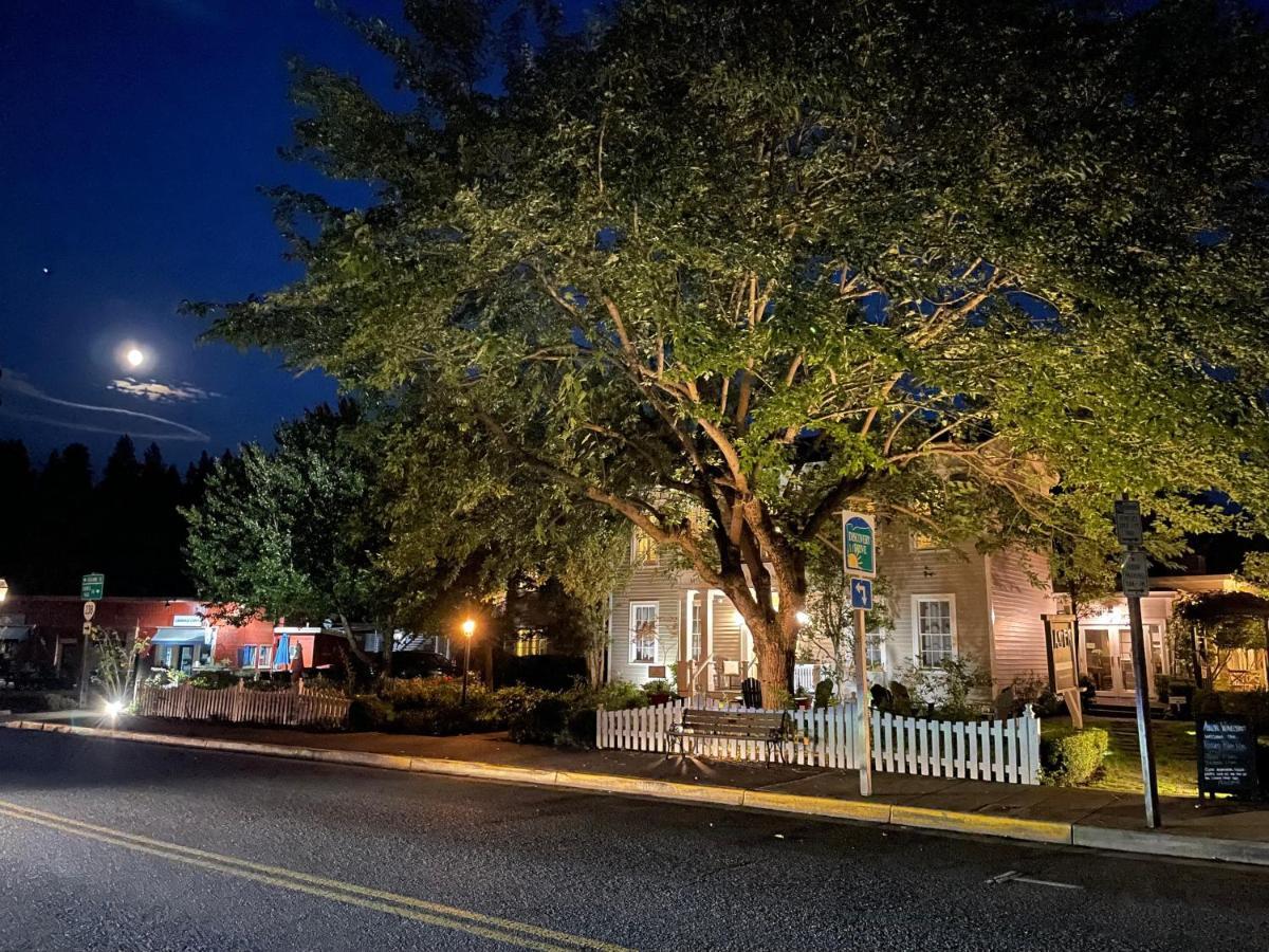 Mccully House Inn Jacksonville Exterior photo