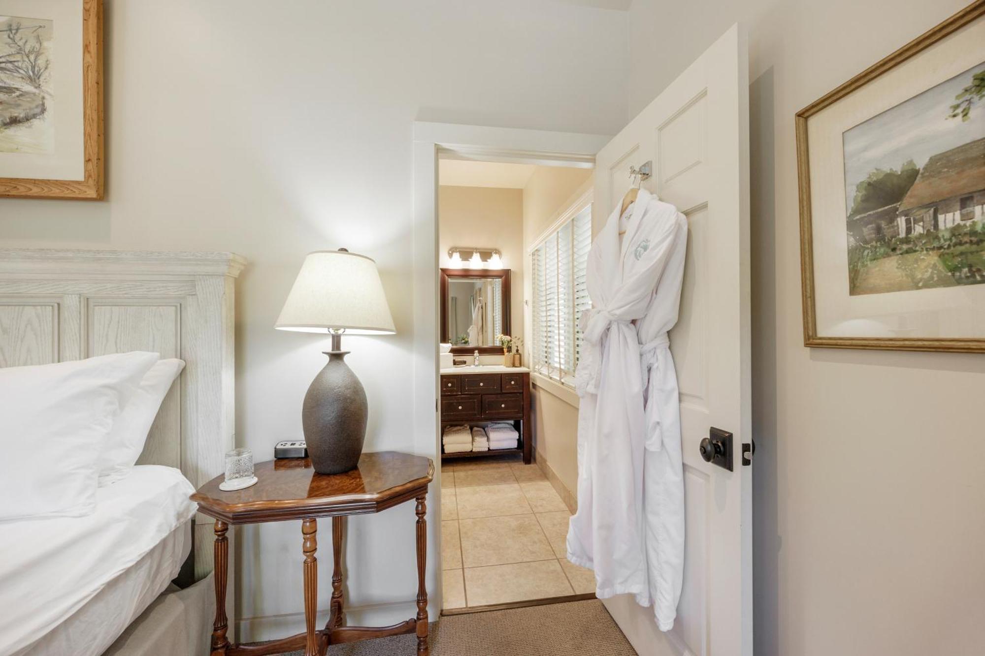 Mccully House Inn Jacksonville Room photo