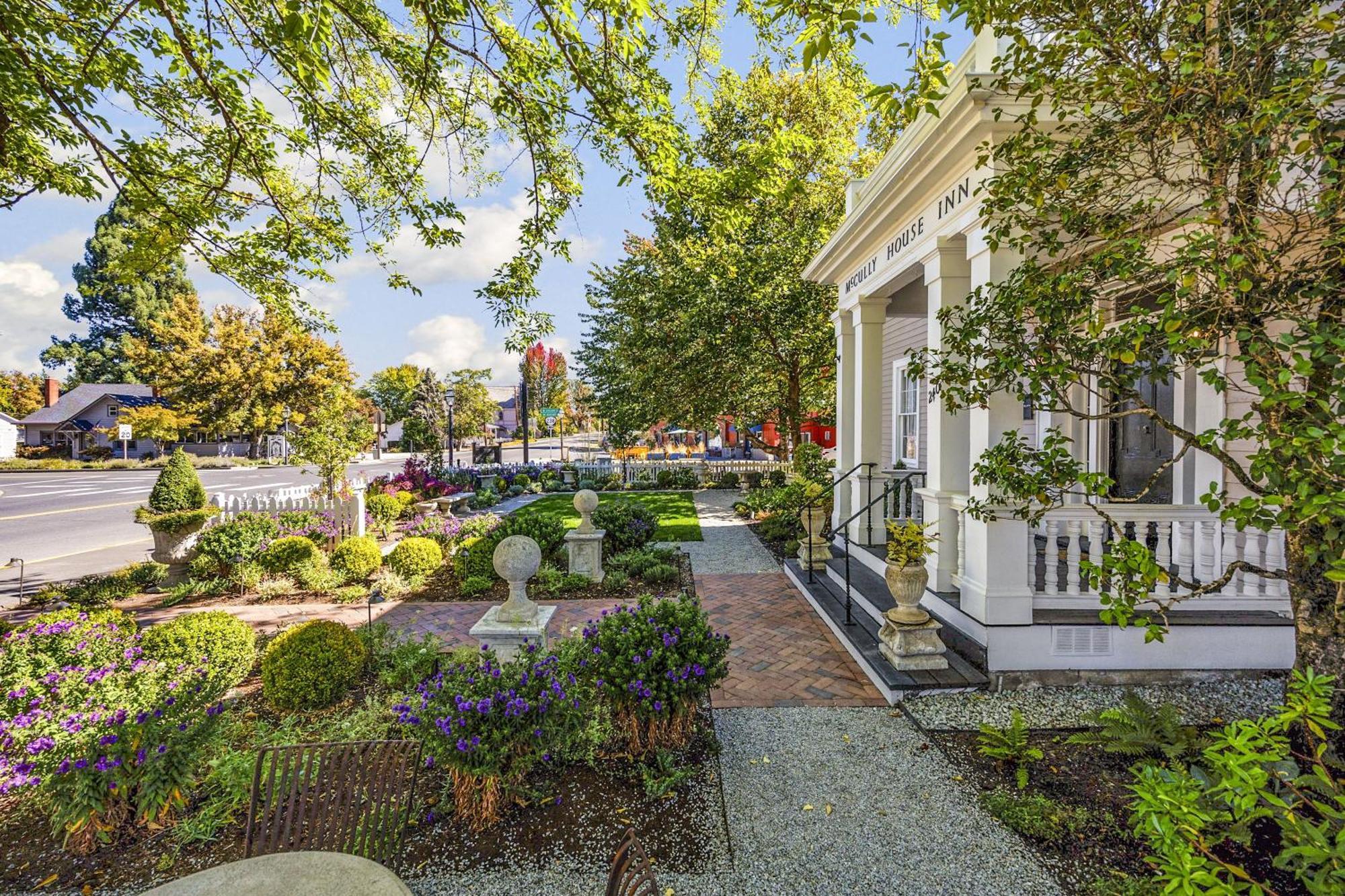 Mccully House Inn Jacksonville Exterior photo